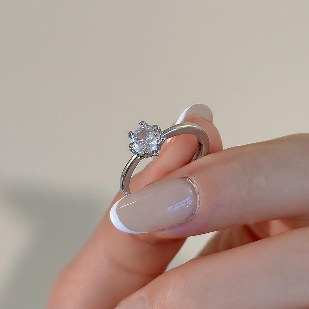 Copper Geometric Cz Jewelry Ring With Round Shape For Womens Stylish Summer Accessory Six Claws