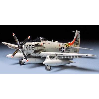Tamiya Masterpiece Series Skyraider US Navy 1/48