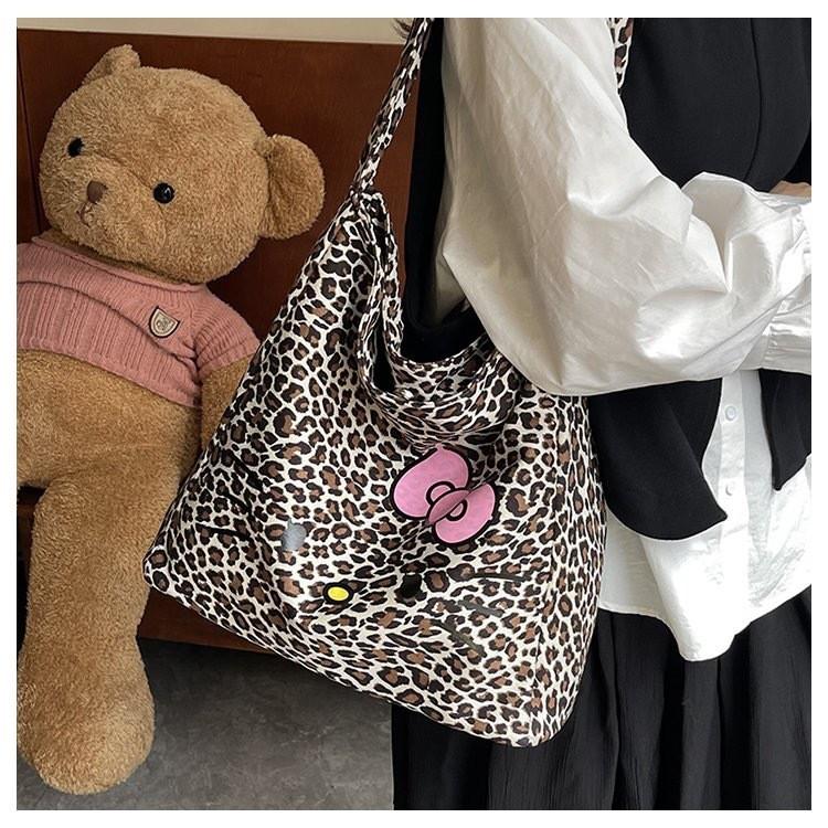 Cartoon Shoulder Bag Large Capacity Designer Tote For Daily Use