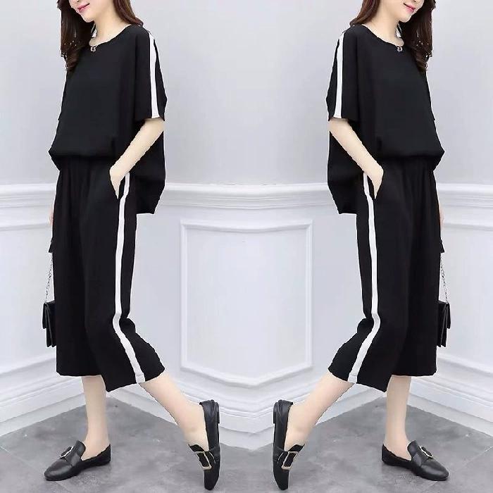 2 Pcs/Set Women T-shirt Pants Set Short Sleeves Loose Elastic Waist Sports Pockets Cropped Pants Top Suit Female Clothing