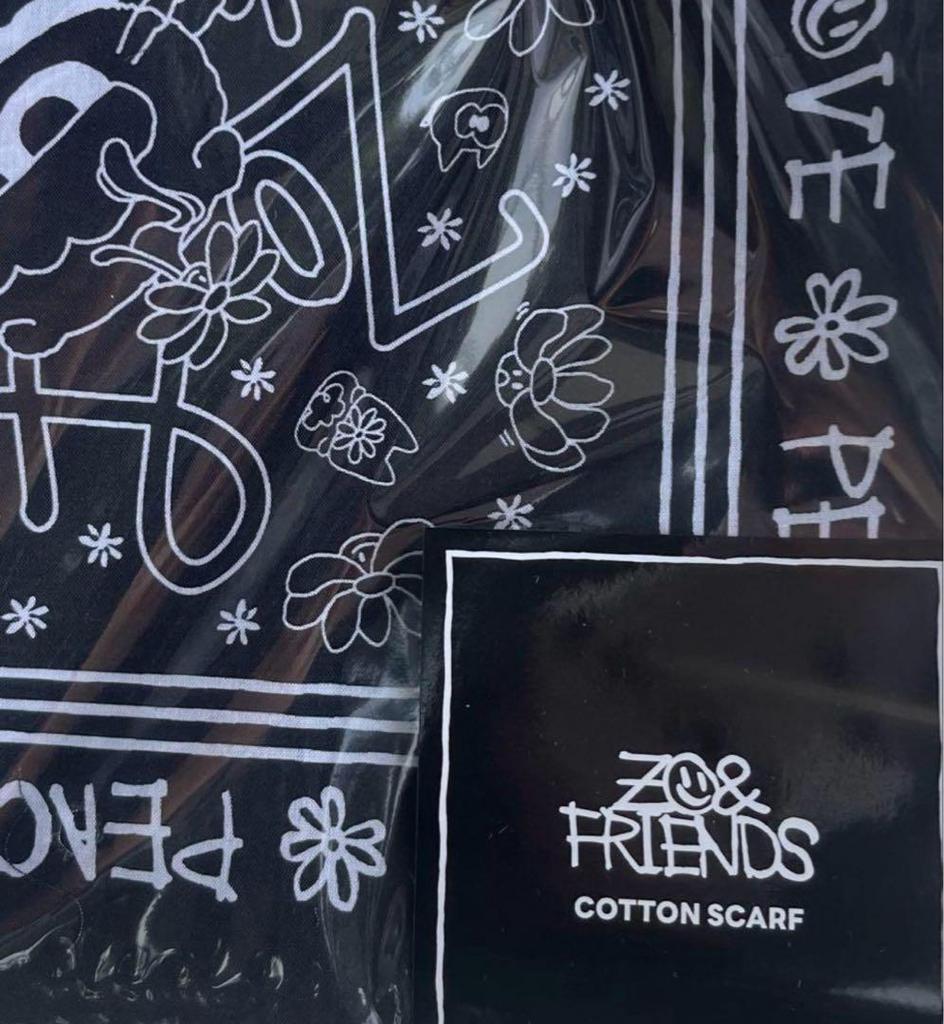 [USED] ZO&FRIENDS Pop-Up ZOA Scarf