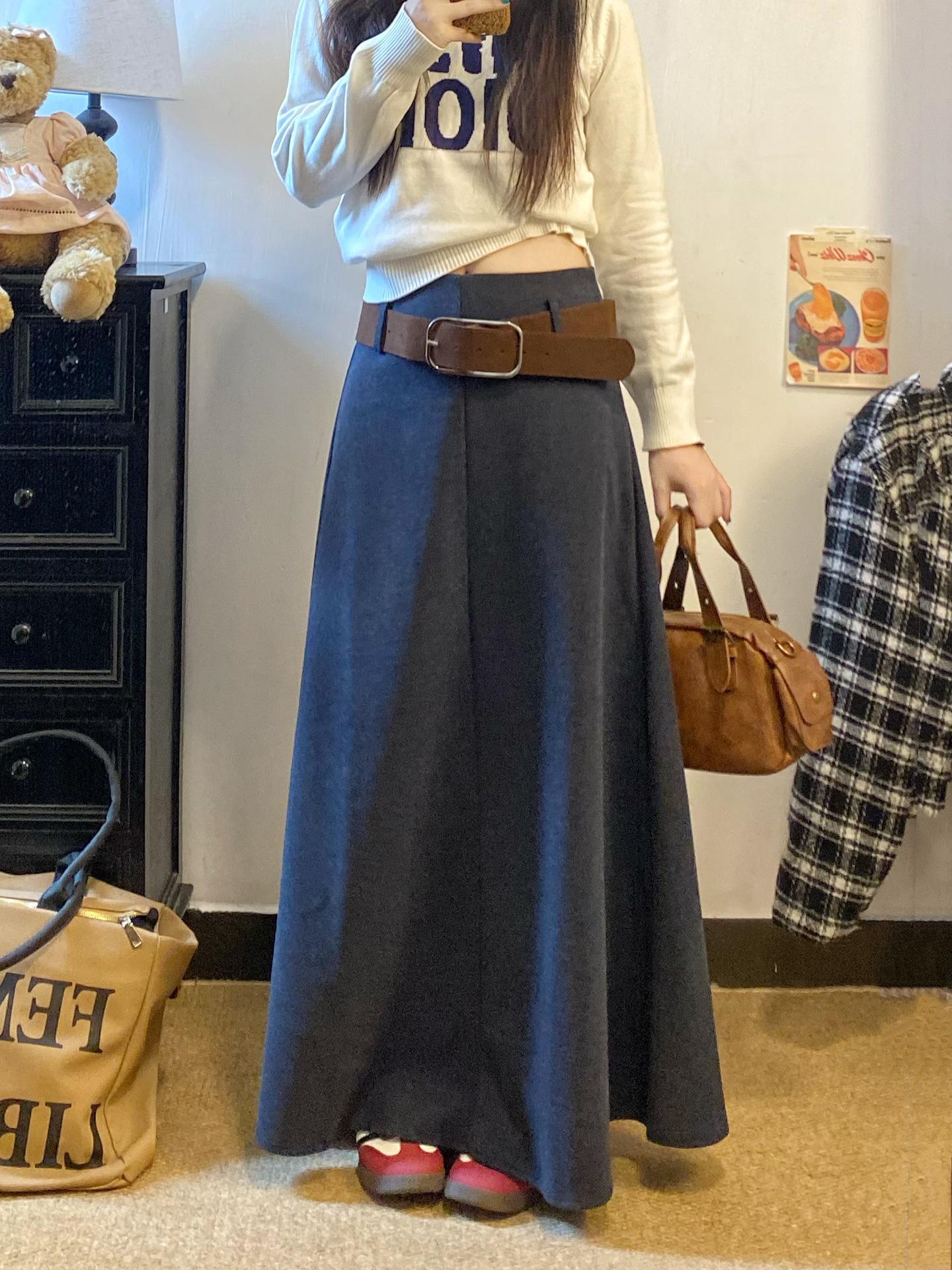 

Retro Wool Blend High-Waisted A-Line Skirt for Women - Grey-Brown, Versatile and Drapey, Perfect for Autumn/Winter. Large