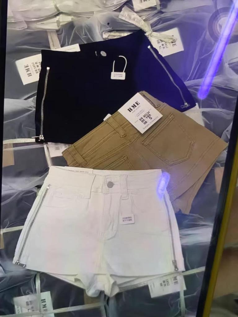 Han Mei'er 2025 Spring/Summer High-Waist Slimming Hip-Hugging Skort with Lining