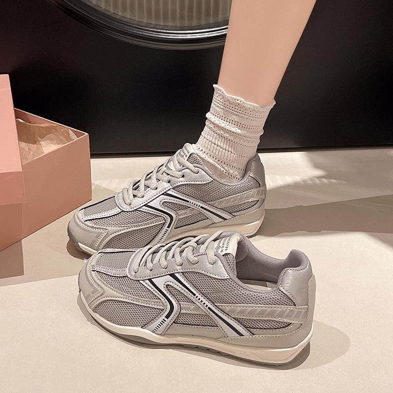 

Fashion Casual Sneakers Women Designer Retro Running Shoes Tenis De Mujer Fashion Fabric Breathable Height Increased Platform Shoes 35 серый