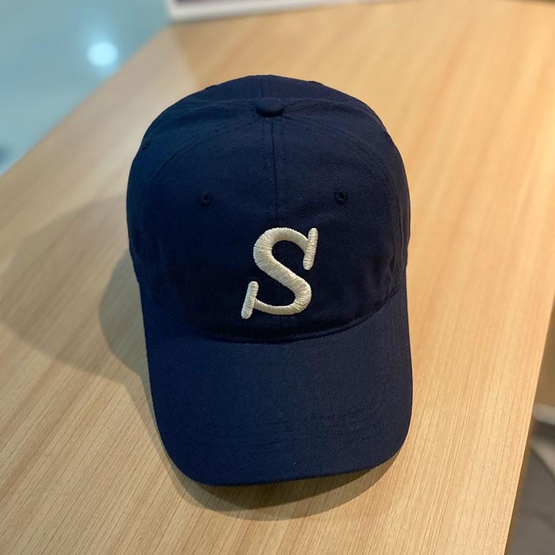 

Новая детская бейсболка с вышивкой надписи ins, универсальный изогнутый козырек, для маленького лица, мягкая верхняя часть, солнцезащитная кепка для мужчин Average Size - (54-58CM) тёмно-синий