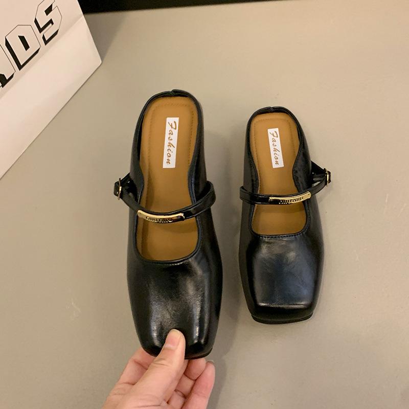 

Летние универсальные квадратные тапочки-полушапки женские, корейская версия, тапочки-мешки с плоским дном, женские, 2025, новые ленивые туфли 35 чёрный