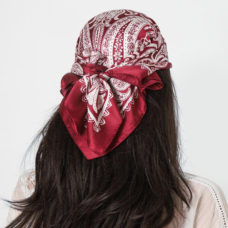 

Fashion Square Silk Scarf Satin Cashew Flower Print Small Neck Scarf Women Headscarf Kerchief Bandana Shawl Accessories 70cm 70X70cm червоний