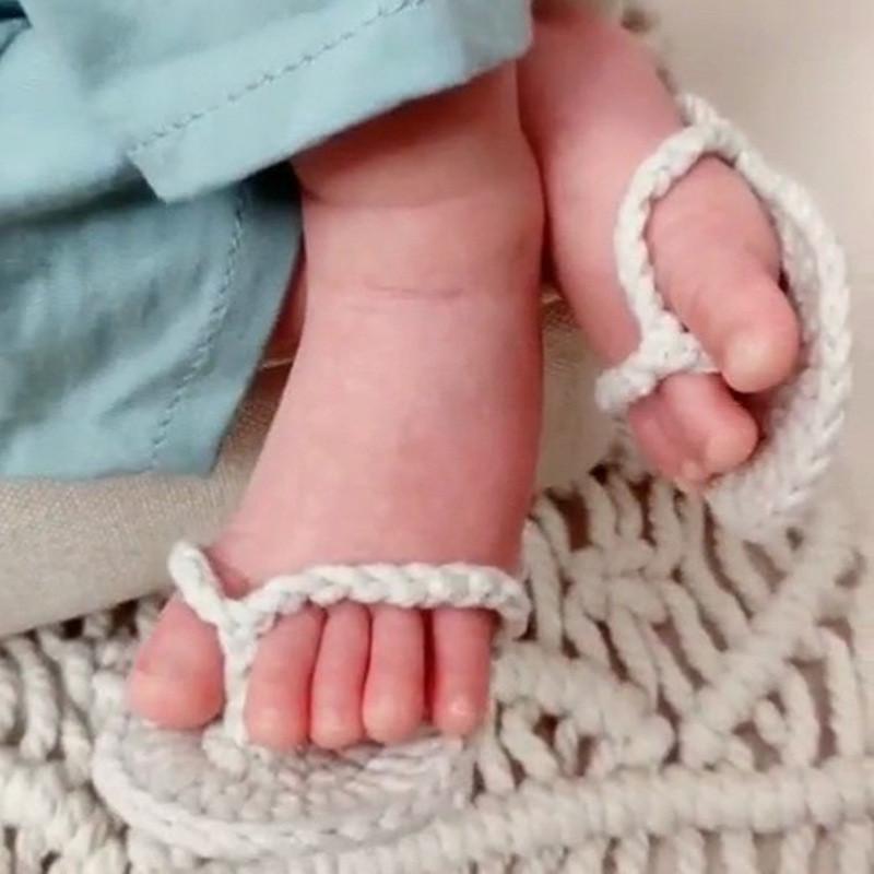 Newborn Photography Props Handmade Crochet Baby Slippers Baby Photo Props Shoes Accessories