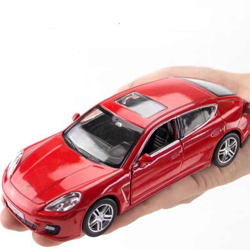 Porsche Panamera Turbo Coupé Simulation Diecast & Spielzeugfahrzeuge Rückzugauto RMZ city 1:36 Geschenke aus Legierungsmodellen für Kinder