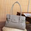 Foreign Trade Hot-Selling Large Bag for Women Versatile 2025 New Retro Elegant Single Shoulder Bag for Women Large Capacity Commuter Tote Bag