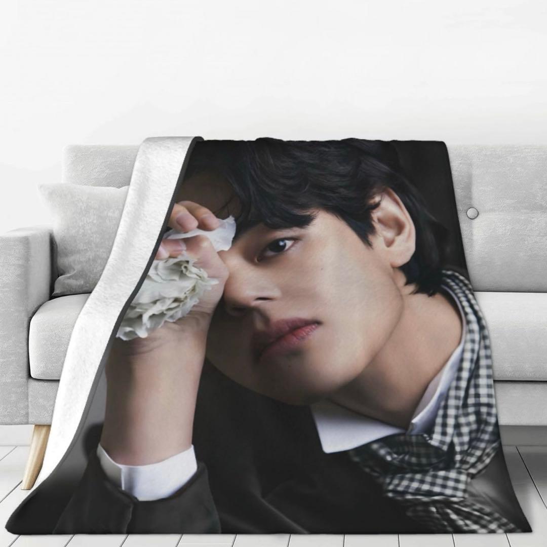 [Б/У] Одеяло BTS Beautiful Days Тэхён V V
