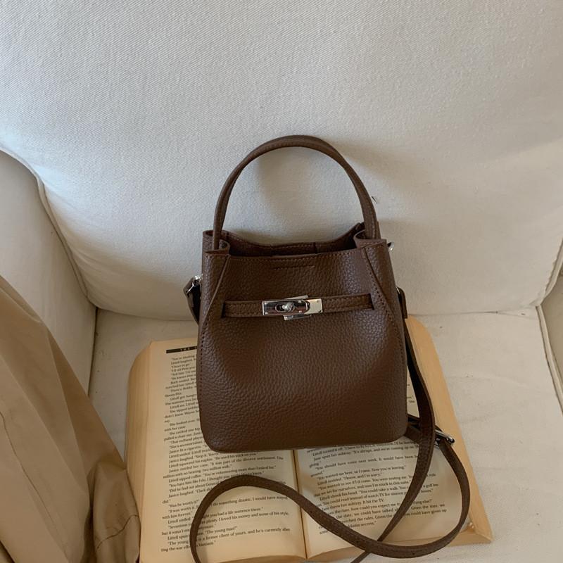 IELGY Ladies Messenger Bag Large Capacity Retro All-Match Bucket Bag