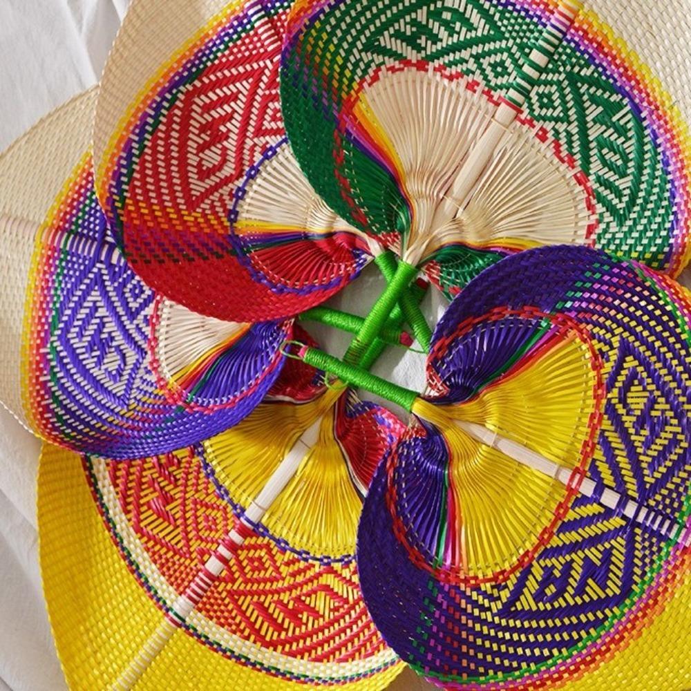 Bamboo Palm Leaf Fan Handmade Heart Shaped Fan Photography Props Hand-woven Fan  Outdoor Activities