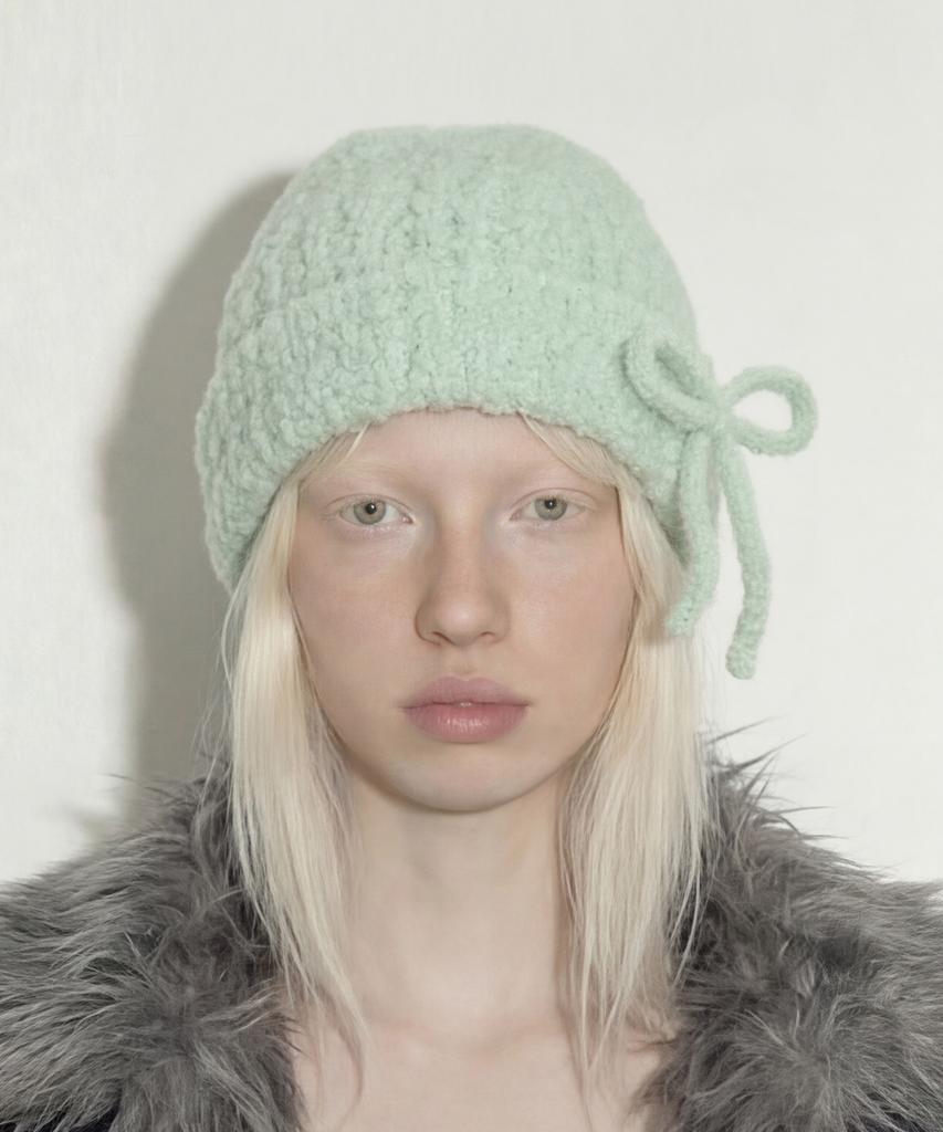 Eondeokeonteulolseutyudio Winter Ribbon Boucle Beanie Ribbon Beanie / Mohair Boucle / Ml