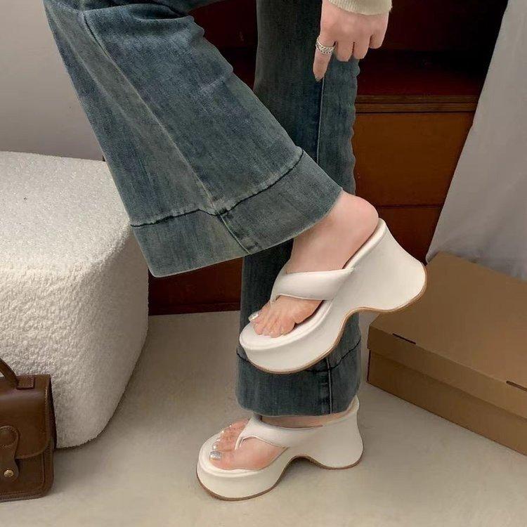 Flip-flop slope heel toe sandals outer wear summer new muffin thick-soled high-heeled casual beach slippers