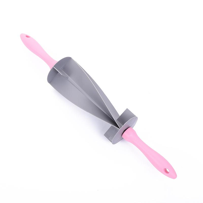 DIY Rolling Cutter for Making Croissant Bread Wheel Dough Pastry Knife Wooden Handle Baking Kitchen Tool
