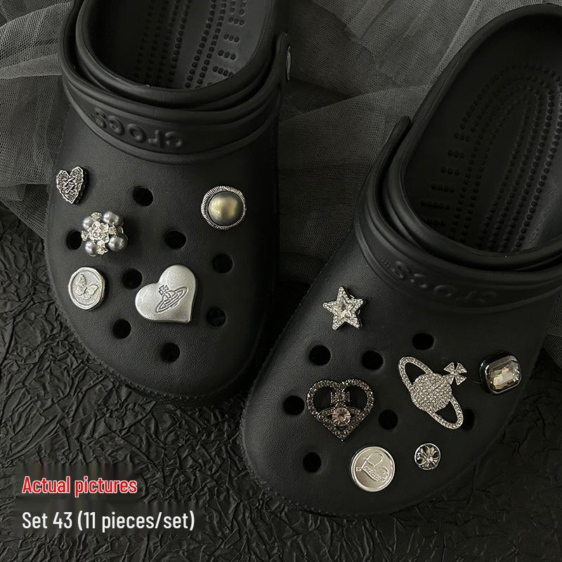 

Металлические 3D аксессуары для обуви серии Сатурн для универсальных пряжек клогов