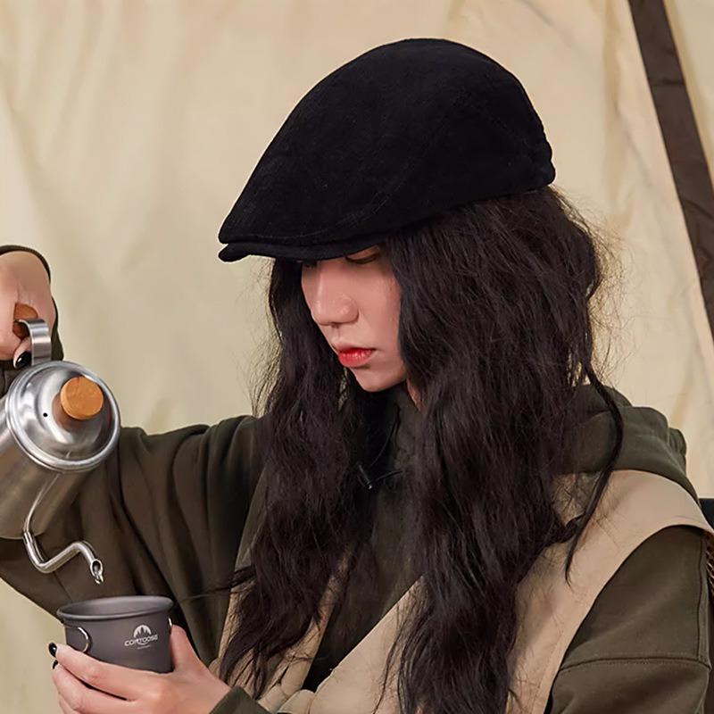 Beret forward hat retro literary and artistic versatile painter hat solid color simple two wearing beret hand embroidery
