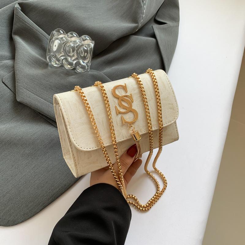 

New shoulder messenger bag personalized foreign style chain small bag women s 2024 summer small square bag niche simple women s bag білий