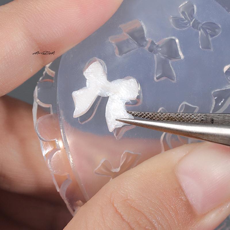 1Pcs Silicone Nail Art Mold Heart Shaped Butterfly Bow Flower 3D Nail Template Manicure Tool for Creative Nail Decorations