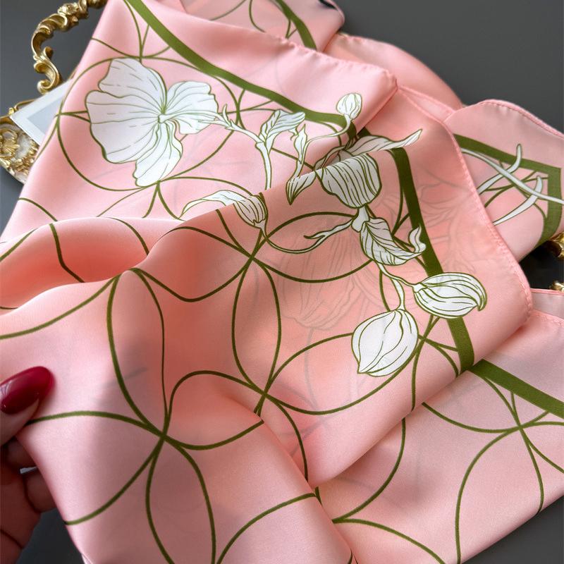 70*70cm Luxury Square Scarves Women's Silk Scarf Bandana Neckerchief Neckties Hairbands Foulard Shawl Fashion