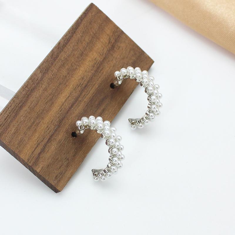 Heart Round Imitation Pearl Butterfly Leaf Tulip Flower Drop Earrings Women Wedding Geometry Jewelry Trend Creative Accessories