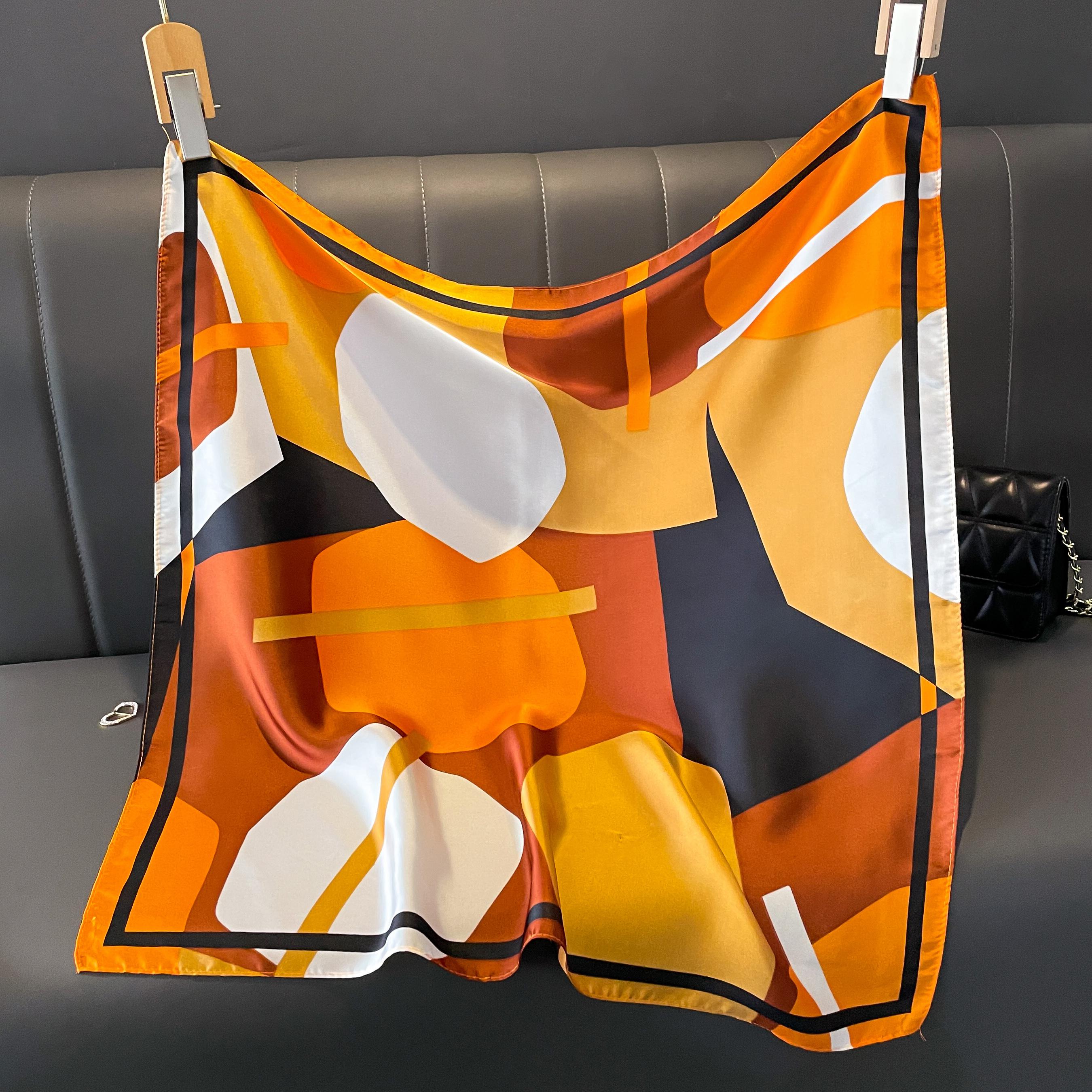

Beach Sunscreen Kerchief Luxury Design Square Scarves Women Popular 70X70Cm Silk Hijab The Four Seasons Headscarf