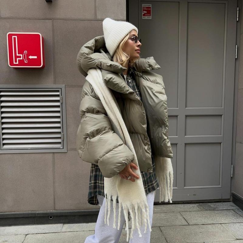 EastRogue European and N Cotton-padded Jacket Winter Women's Bread Coat Cotton-padded Jacket Fashion Style Personality Street Short Hooded Coat