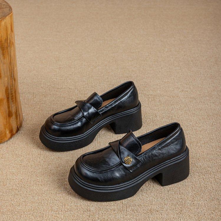 Thick-soled autumn new low-top temperament super soft retro British leather shoes