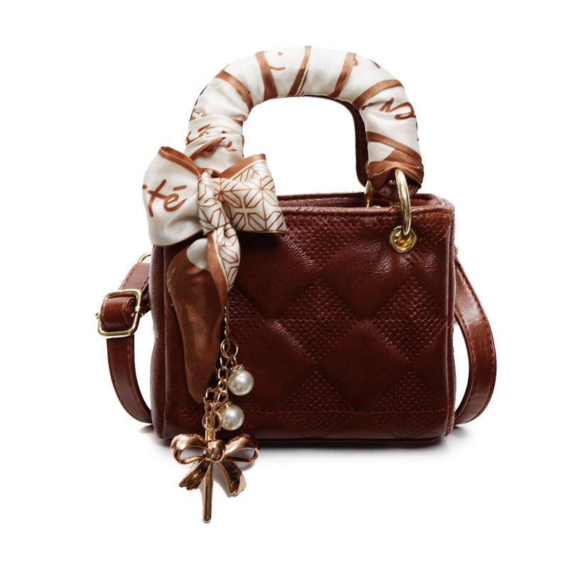 Bag Women's New Fashion Handbag Versatile Messenger Bag Mouth Red Envelope