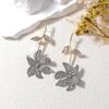 Diamond flower earrings, personalized high-end earrings, niche temperament, versatile fashion earrings, women