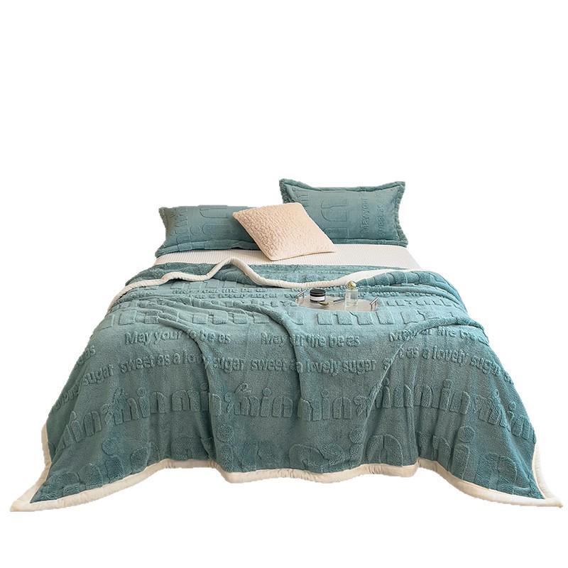 Class A Carved Winter Coral Fleece Blanket - Warm, Multifunctional Gift Blanket