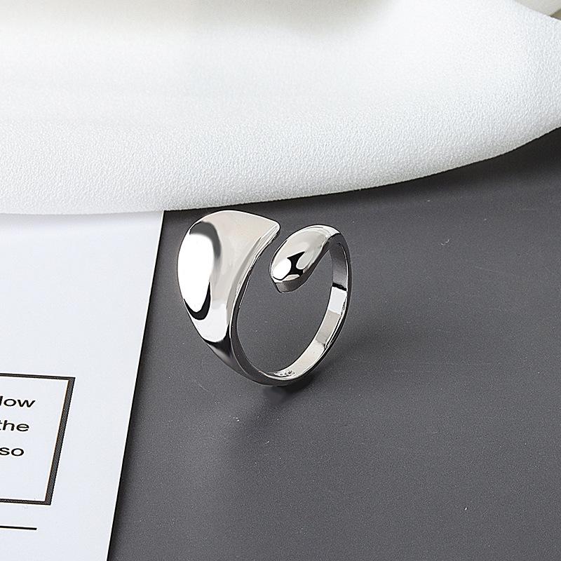 Minimalist Smooth Open Ring For Women Versatile Fashion Band Jewelry Elegant Simple Design Daily Wear Accessory