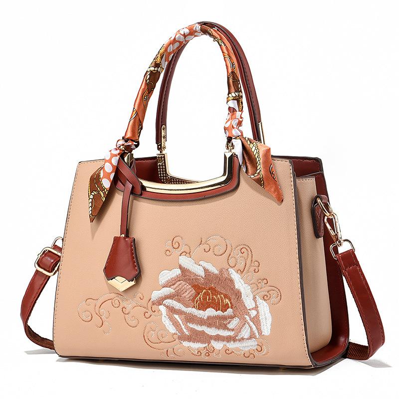 

Middle Aged Women s Bag, Mother s Bag, New Trendy Large Capacity Contrasting Bag, Casual Bag, Simple Casual Handbag хаки