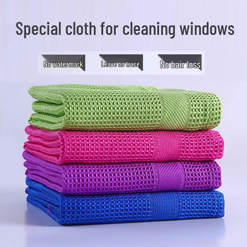 Čisticí hadřík bez šmouh, nepouštějící vlákna, savý na sklo, zrcadla a do koupelen