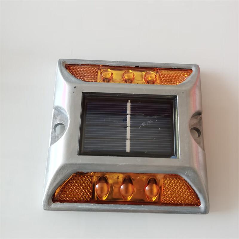 Solar Cast Aluminum Road Stud