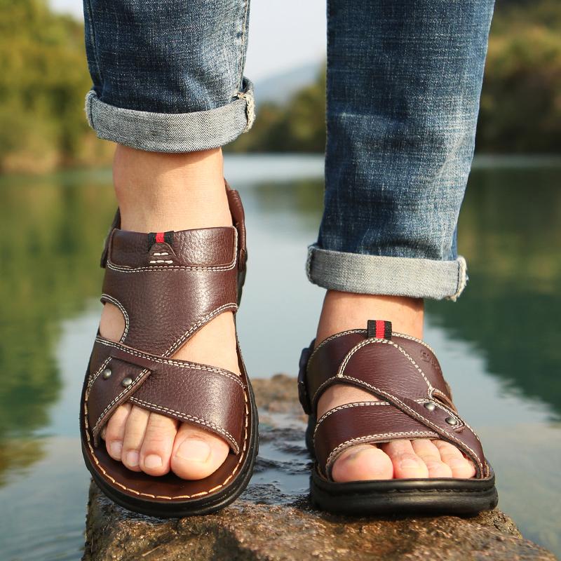 Summer Soft Leather Men Sandals Comfortable Male Beach Shoes Anti-Slip Mens Slippers Outdoor Breathable Lightweight Casual Shoes