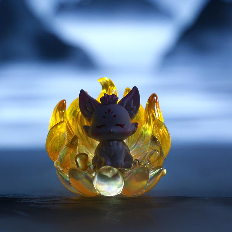 New Shanghai Spirit Fox Trendy Blind Box Figurine - Nine-Tailed Fox Resin Desktop Ornament