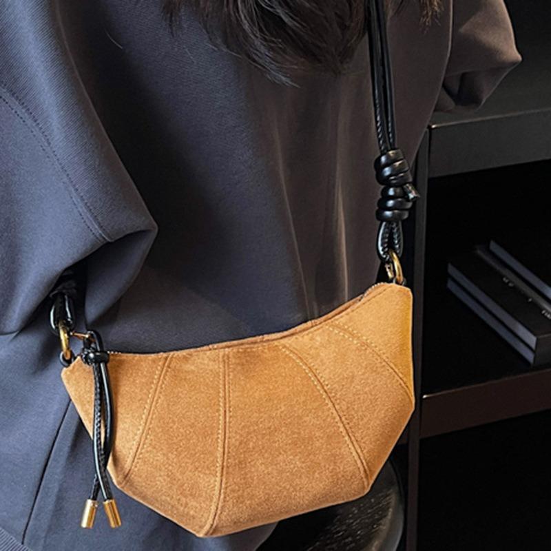 Retro underarm small bag women's autumn new fashionable high-value croissant bag textured messenger bag