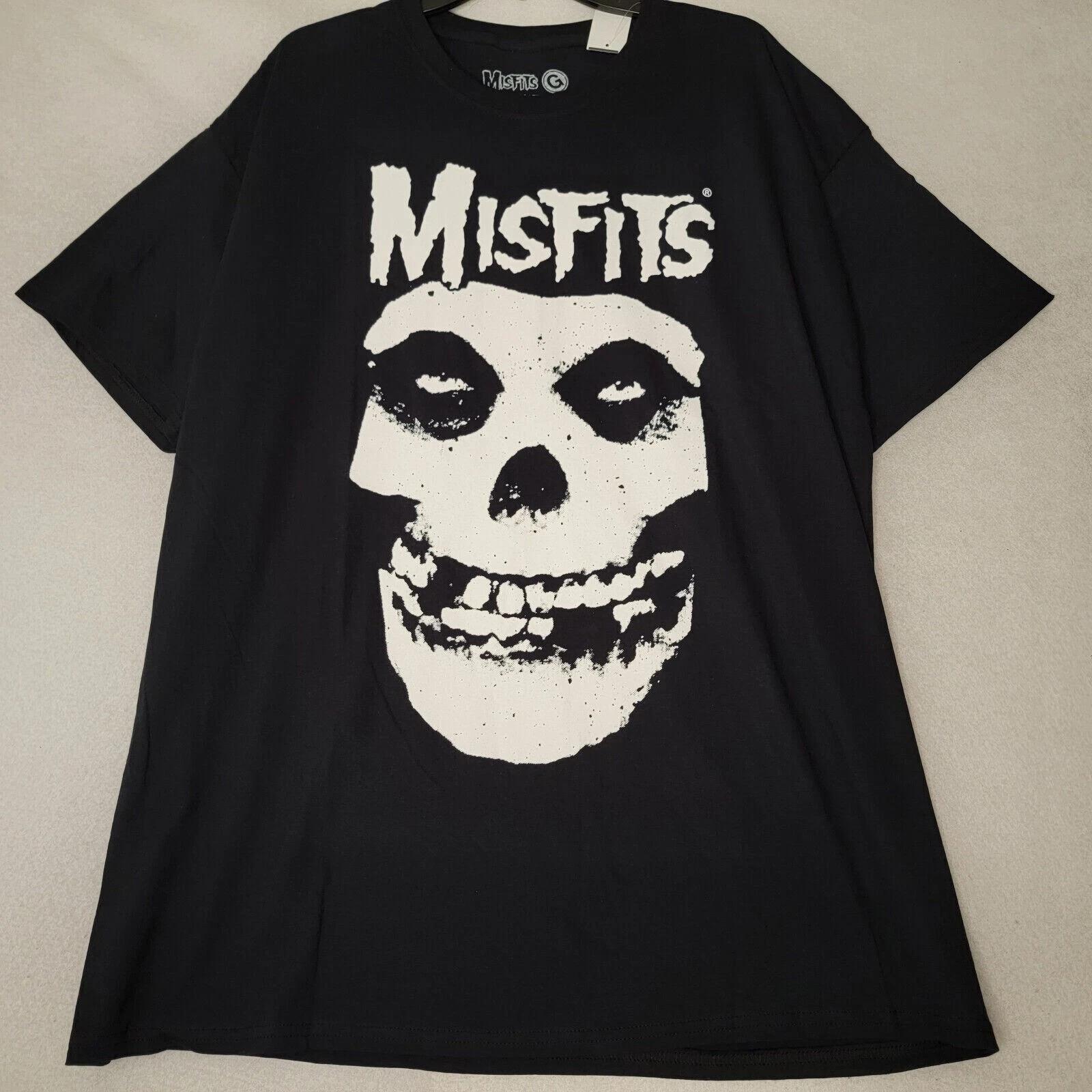 Misfits Shirt Mens 2XL XXL Black Skull Punk Rock 80s Biker Heavy Metal Music NWT M