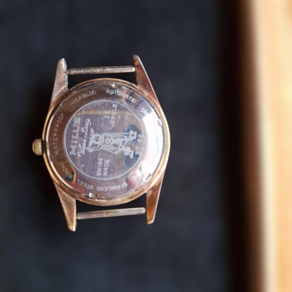 Used MILUS Week-Day 30.86 automatic winding)