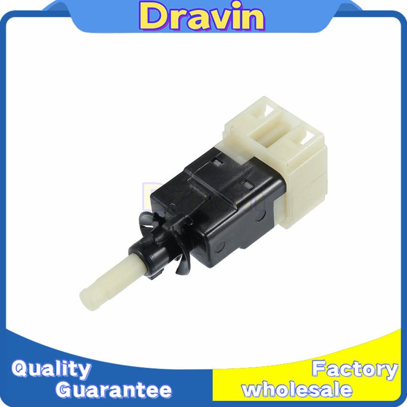 High Quality Car Brake Pedal Light Lamp Switch 0015453109 A0015456409 0015456409 for Mercedes Benz W210 W163 W203 C230 C280 E320 0015456409