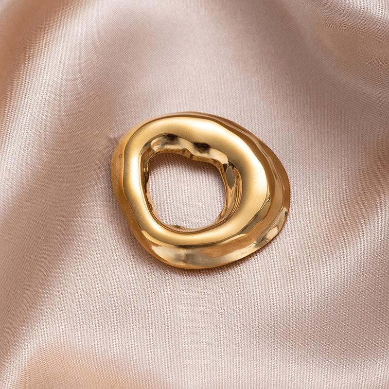 Niche Exquisite High Sense Exaggerated Geometric Brooch Female Cold Wind Unique Temperament Light Luxury Simple Corsage