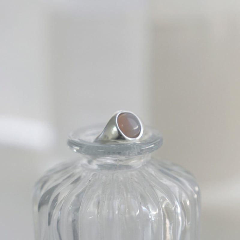 REINDEER GENTLE STONE RING 06