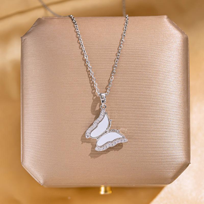 Retro Butterfly Flower Pendant Fashion Titanium Steel Choker Necklace Irregular Versatile Women