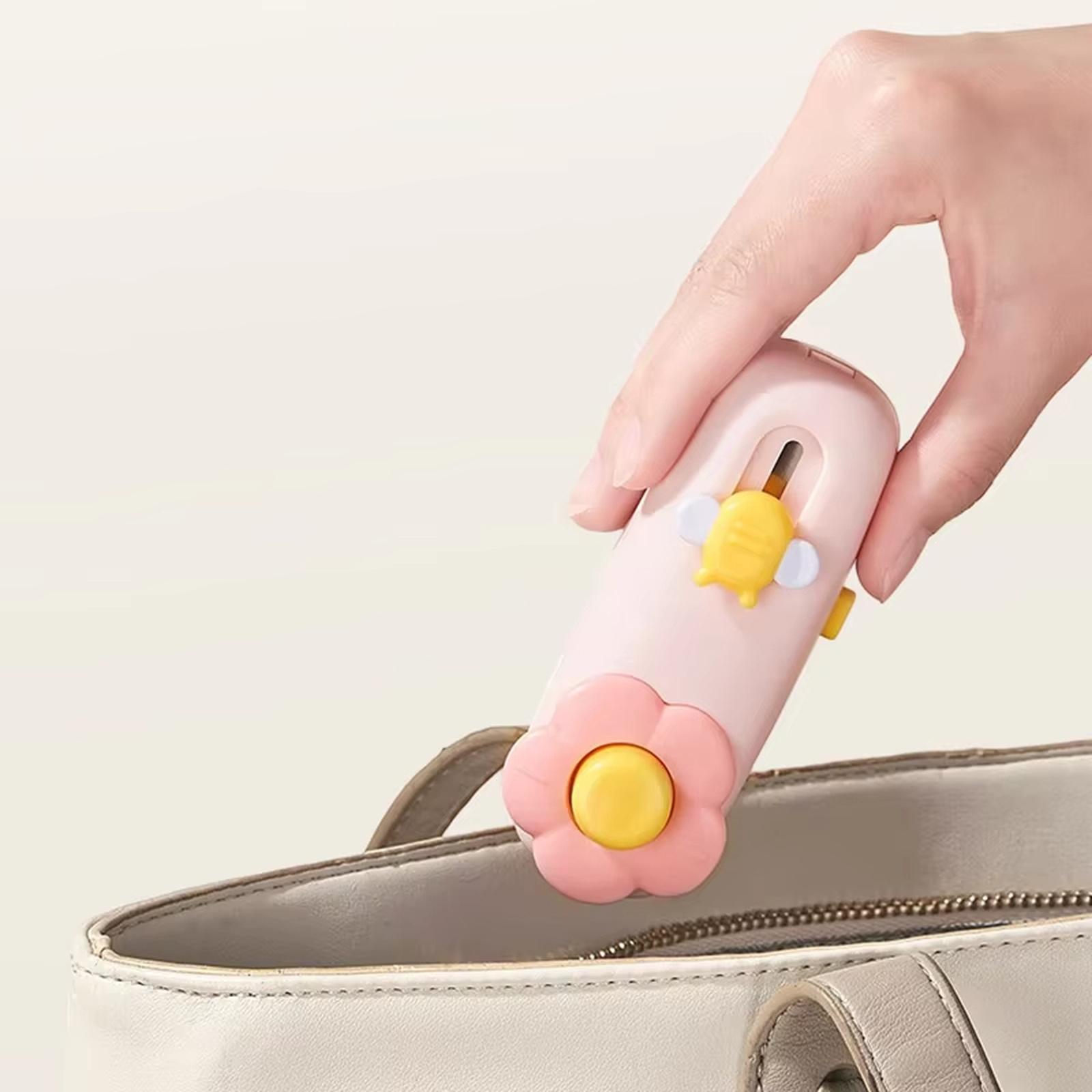 

Mini Household Bag Sealer Handheld Heat Sealing Machine for Snack Bags Magnetic Closure Portable Food Storage Tool one size рожевий