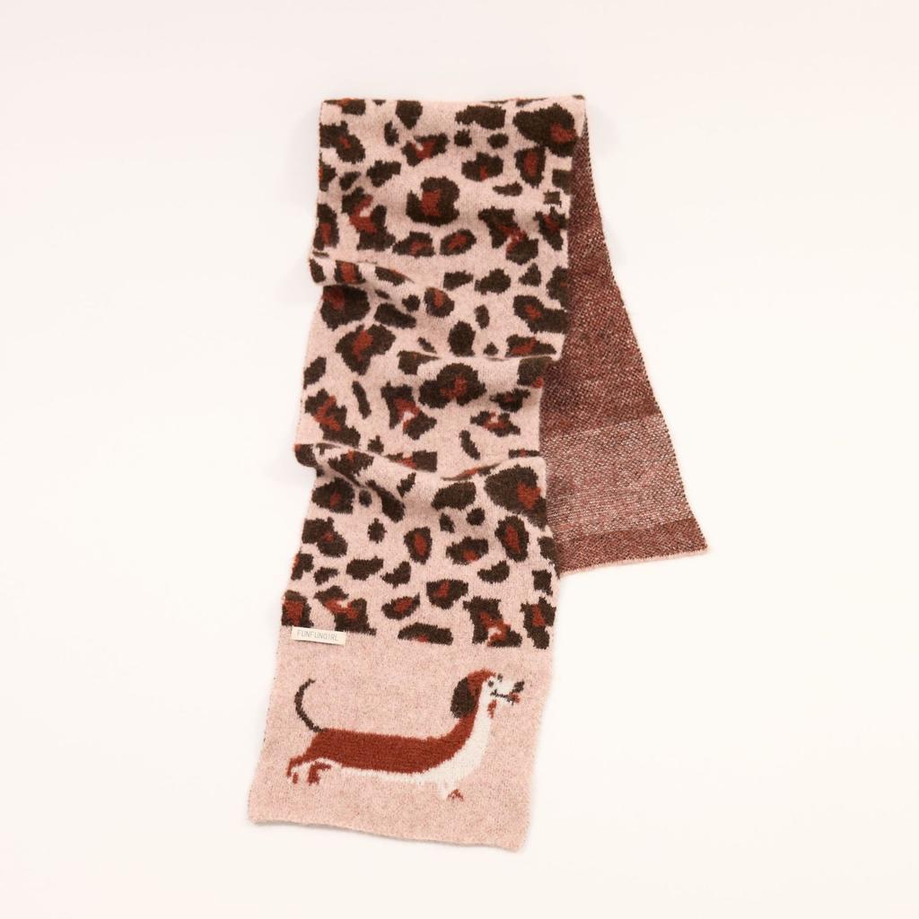 Autumn and winter leopard print dachshund dog cashmere scarf atmosphere female versatile soft waxy thickened warm shawl scarf
