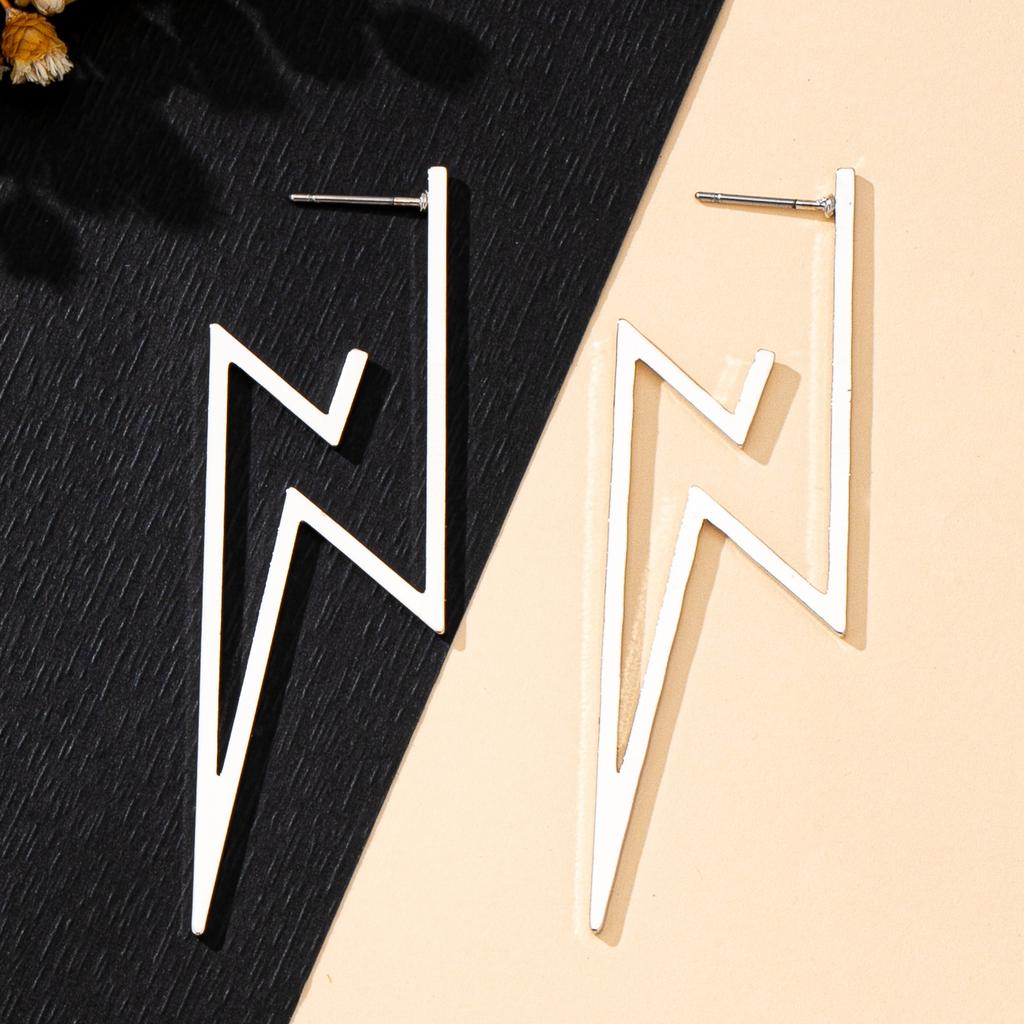Women's Earrings, Exaggerated Lightning-Shaped Earrings, Suitable for Daily Wear and Vacation Wear