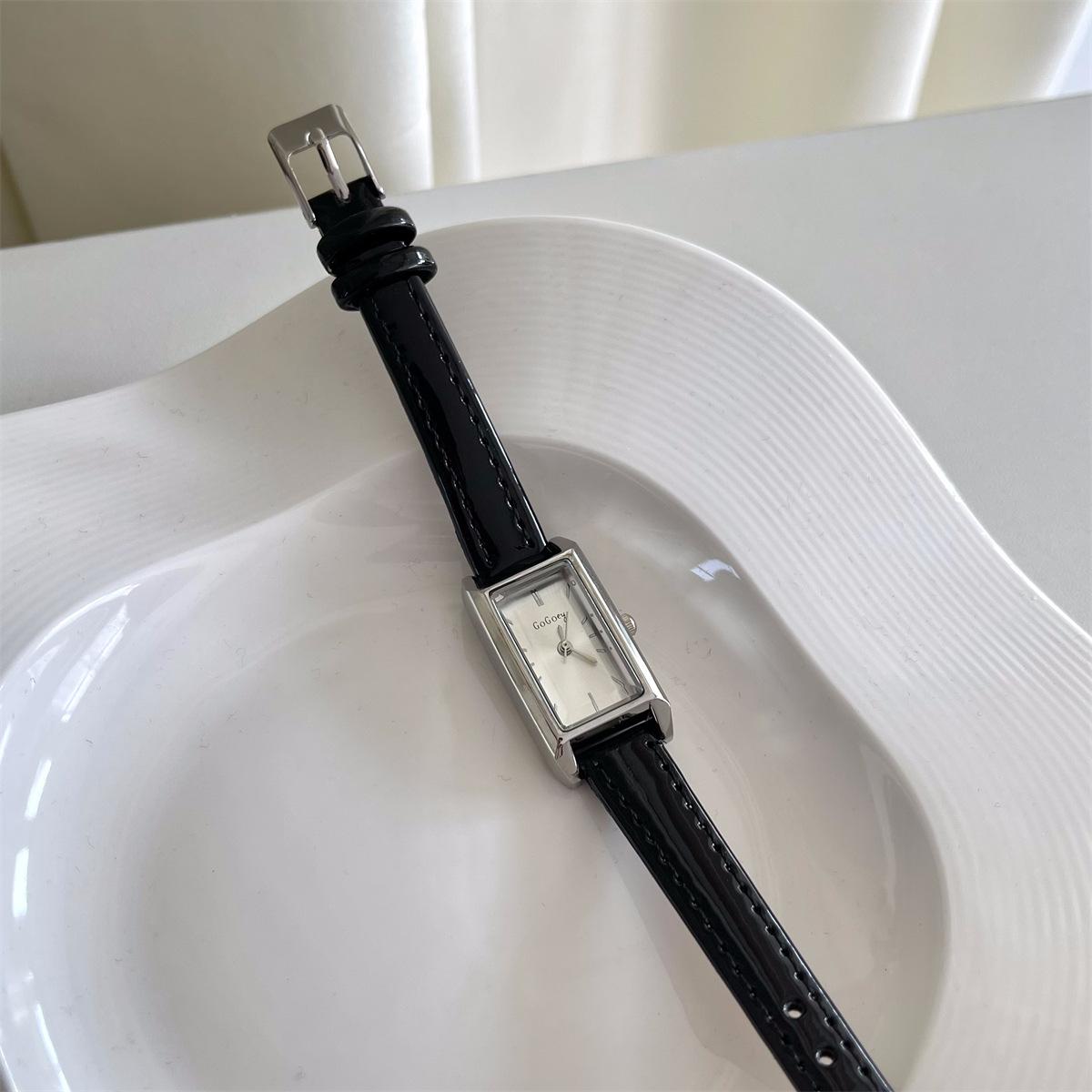 Medieval Slender Square Watch Women S Watch Niche Light Luxury Fashion Thin Belt Small Fragrant Quartz Watch Women
