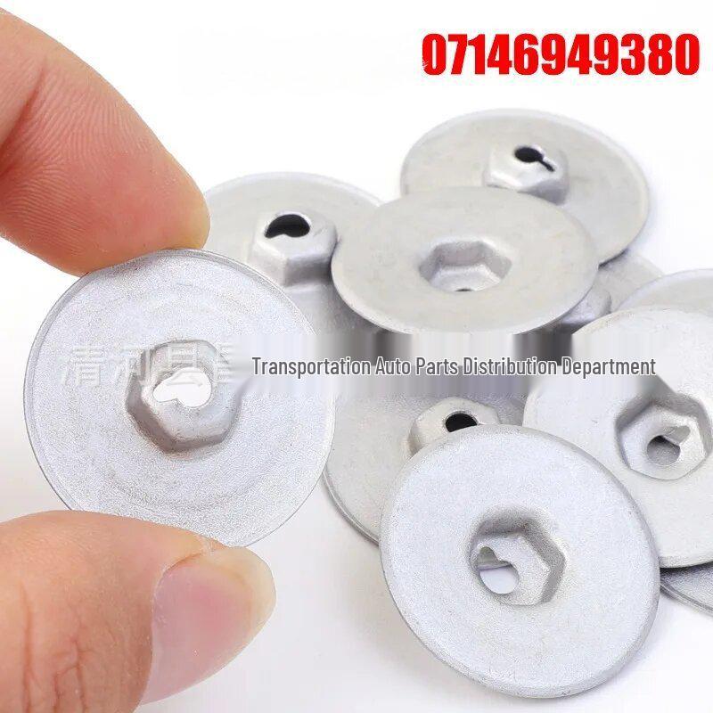 BMW X1234567 Series Gearbox Driveshaft Cover Luggage Compartment Floor Nut